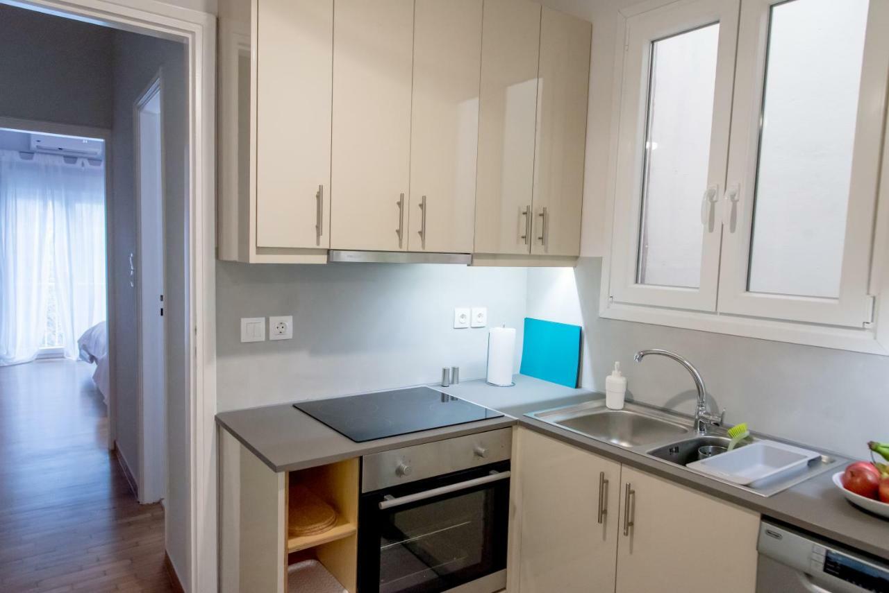 Darsiss 2 - Museum Apartment Atenas Exterior foto