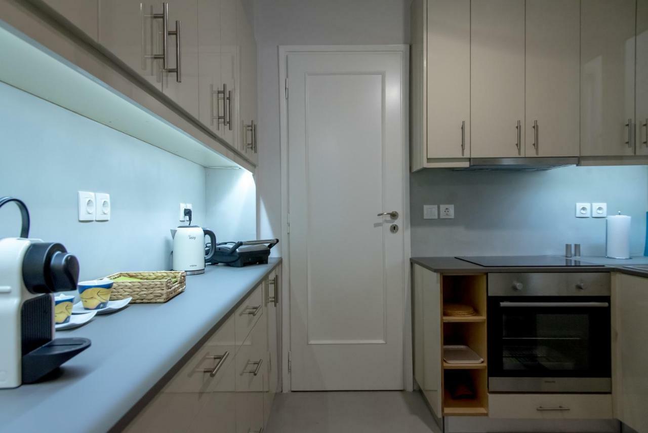 Darsiss 2 - Museum Apartment Atenas Exterior foto